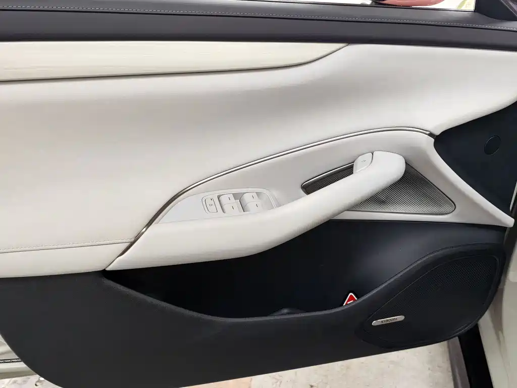 Xiaomi SU7 2024 Model Four-Wheel Drive Ultra-Long Range High-End Intelligent Driving Max Edition
