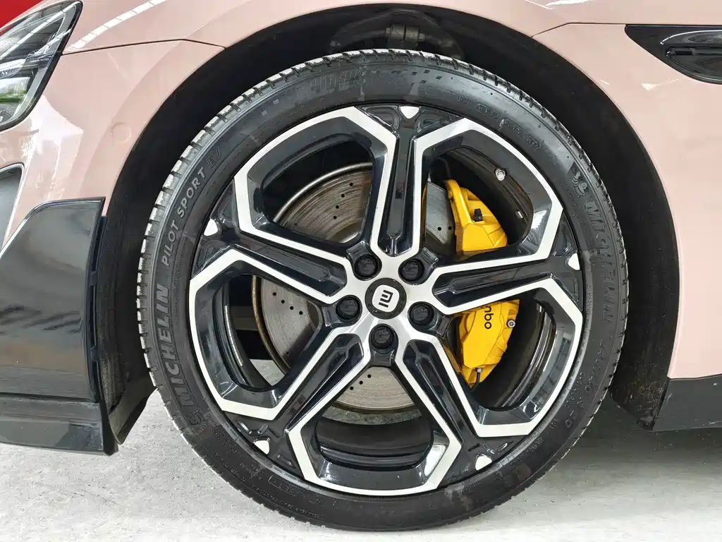 Xiaomi SU7 2024 Model Four-Wheel Drive Ultra-Long Range High-End Intelligent Driving Max Edition