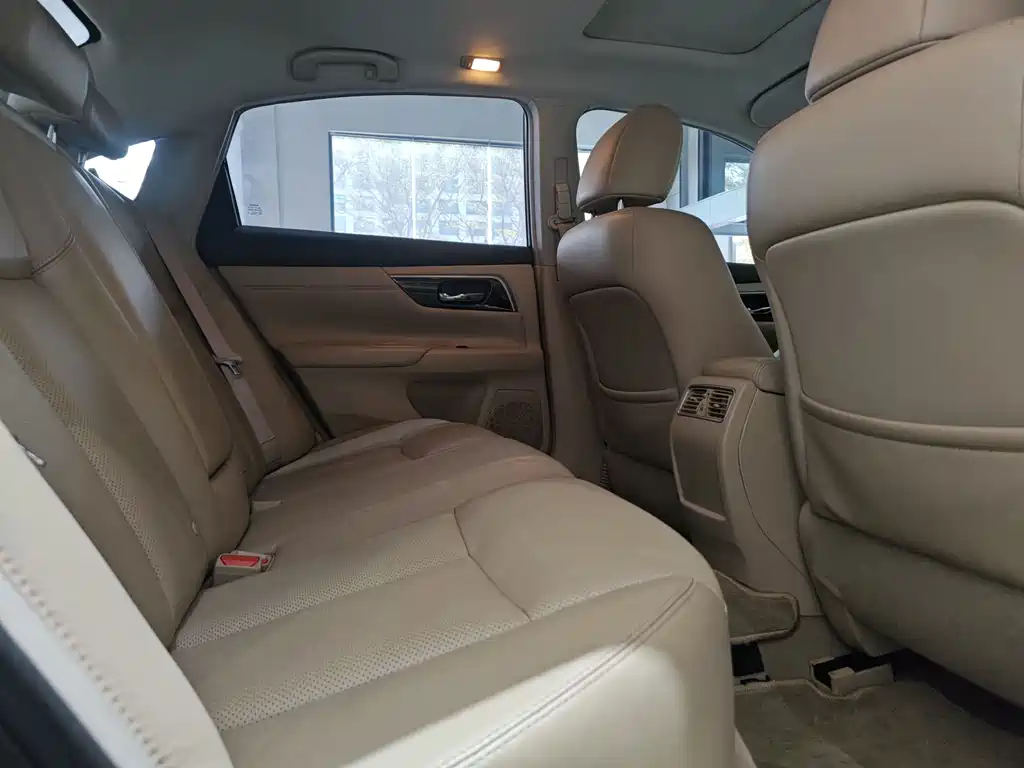Nissan Teana 2014 2.0L XL Upper Tech Edition