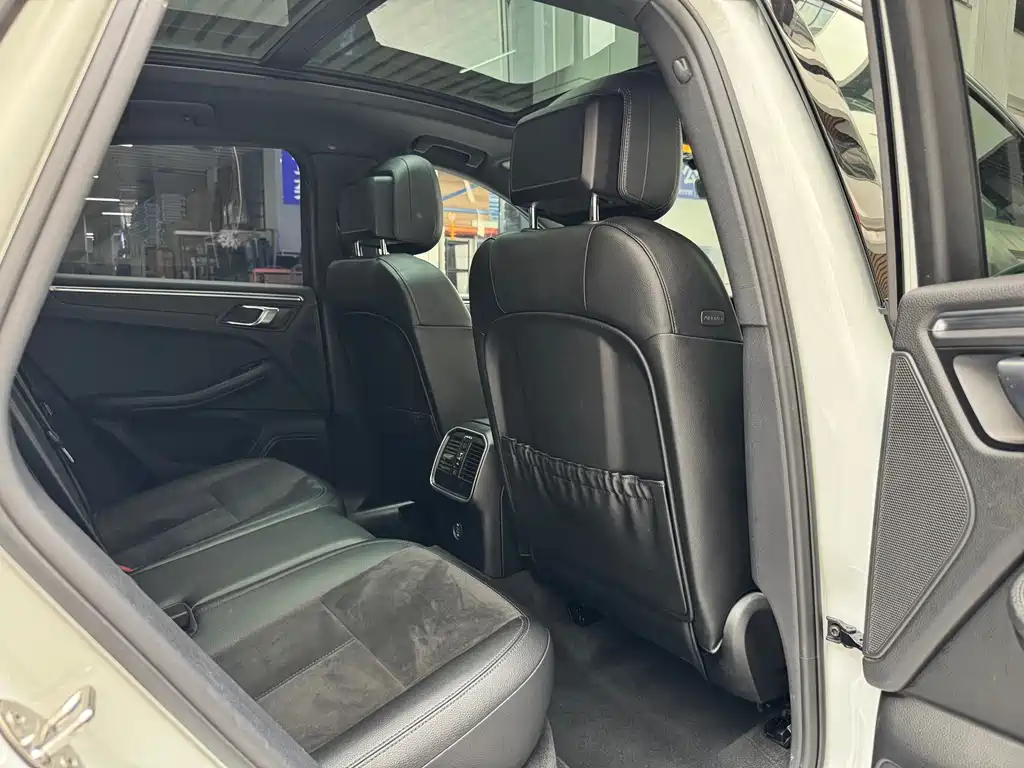 Macan 2018 2.0T