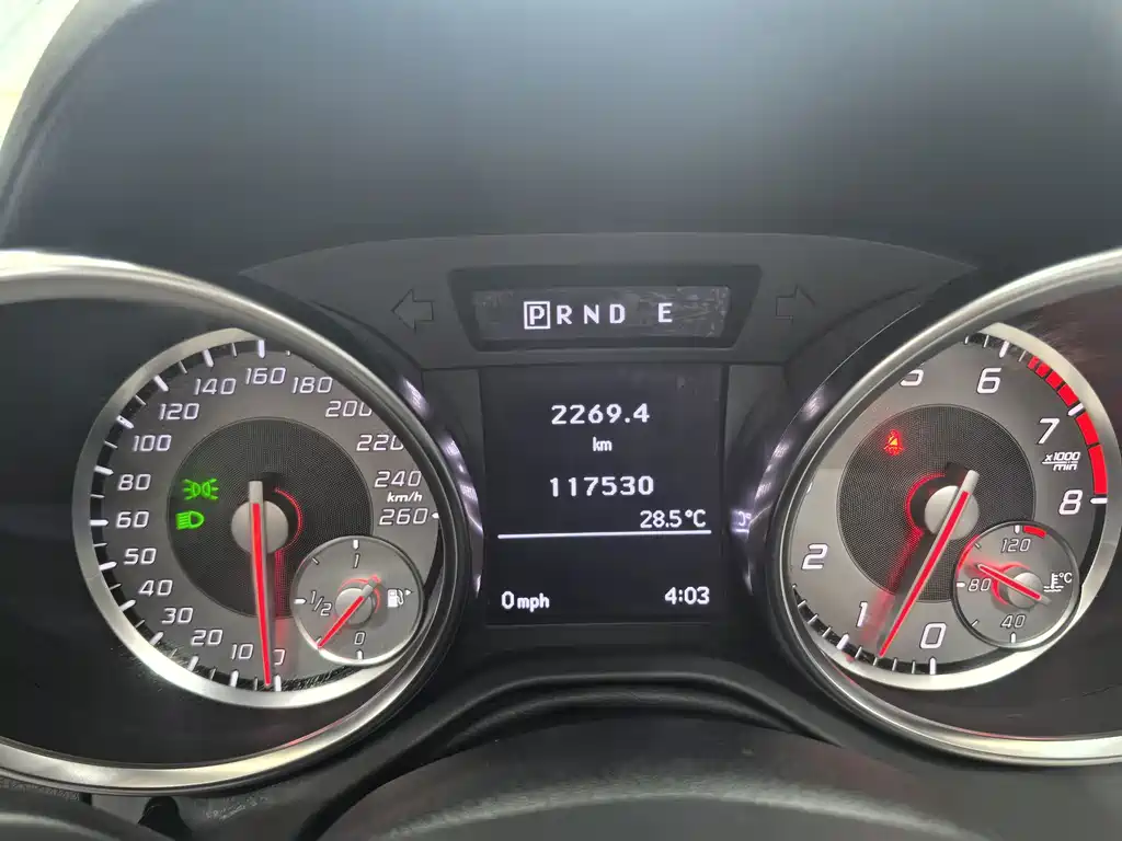 Mercedes-Benz SLK Class 2011 model SLK 200 Sportline