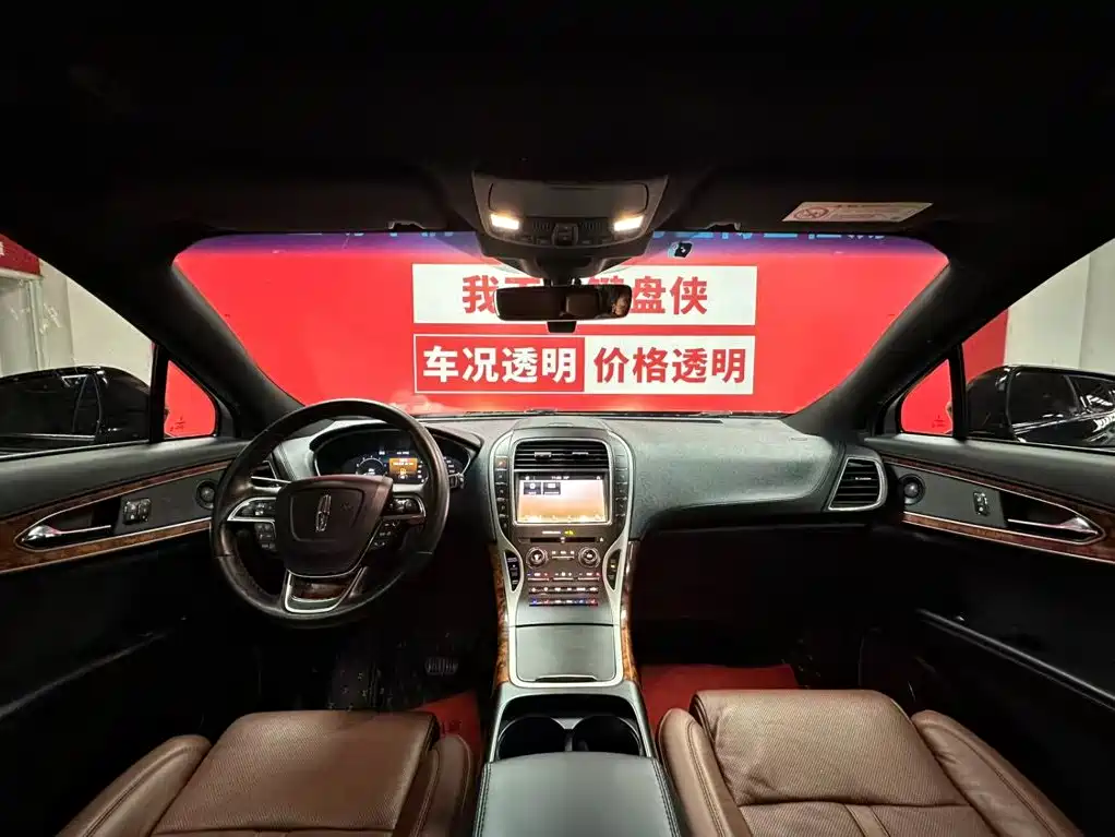 Navigator Import 2020 2.7T 4WD Zunyao Edition