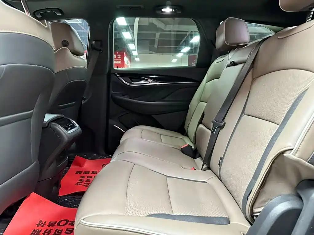 Ankaiqi 2022 652T 4WD Premium Flagship 7-seat
