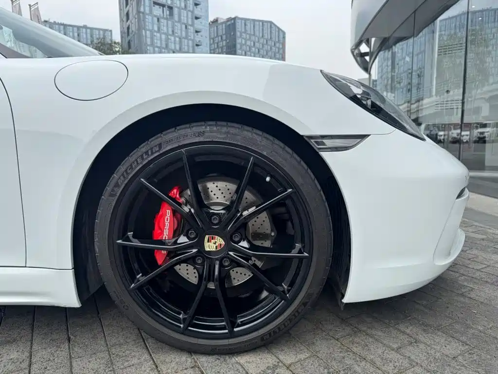 Porsche 718 Boxster 2.0T 2022 Model