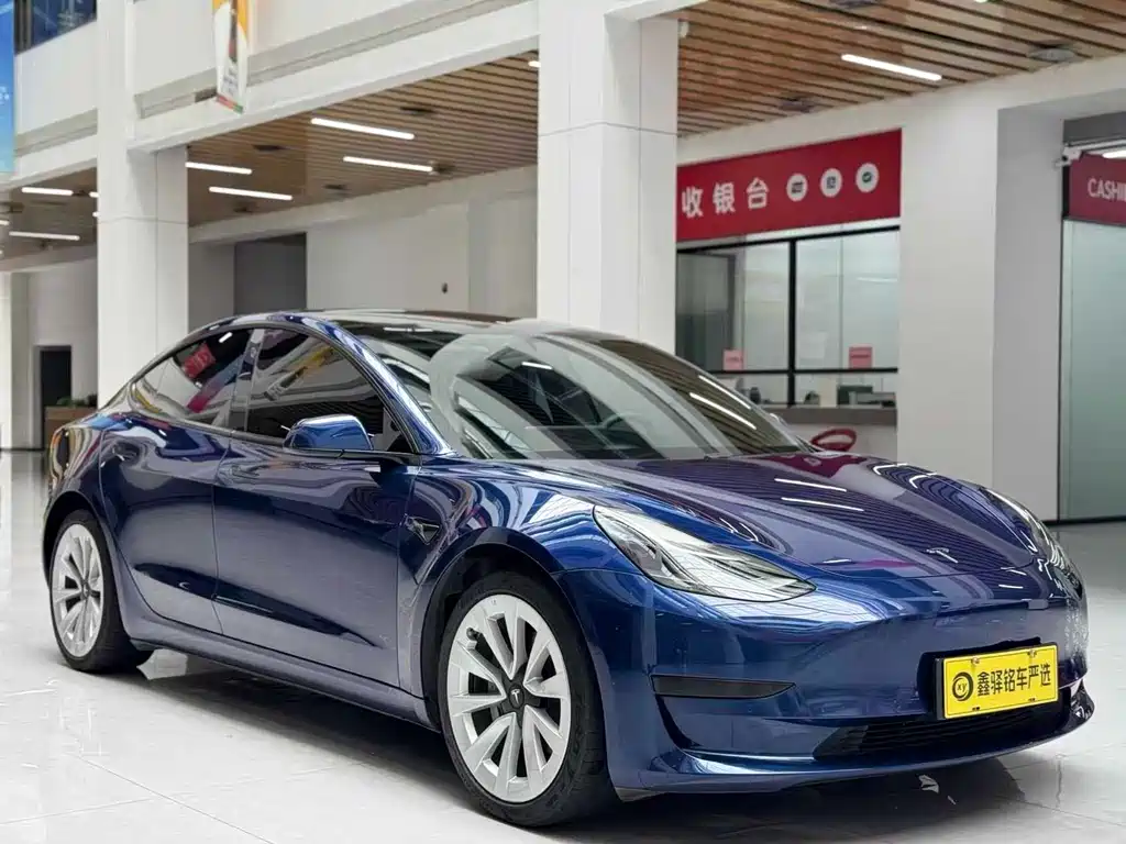 Model 3 Standard Range Rear-Wheel Drive Upgrade 2021