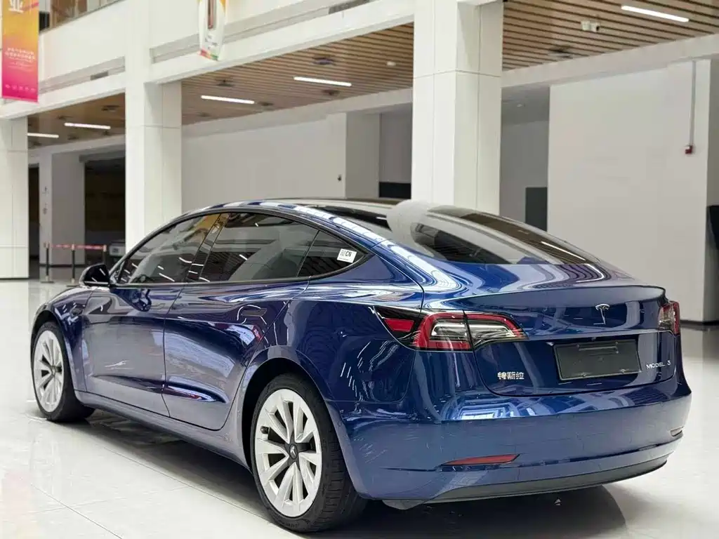 Model 3 Standard Range Rear-Wheel Drive Upgrade 2021