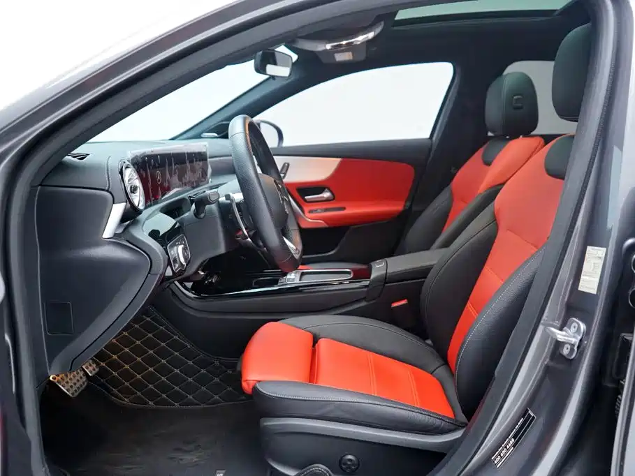 Mercedes-Benz A-Class AMG 2025 AMG A 35 L 4MATIC
