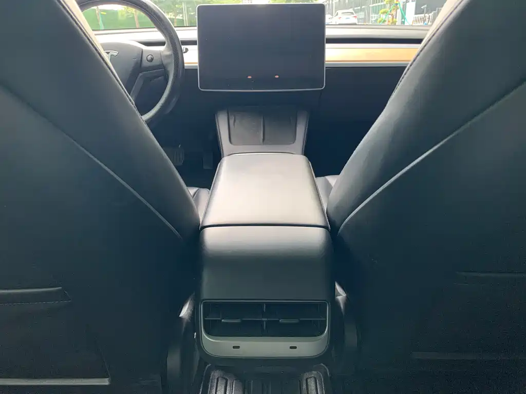 Model 3 Rear-Wheel Drive 2022