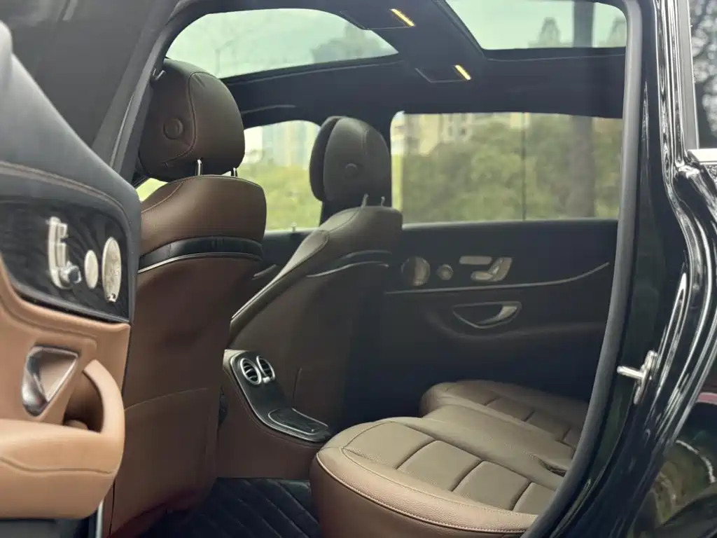 Mercedes-Benz E-Class 2022 Facelift E 300 L Luxury Edition
