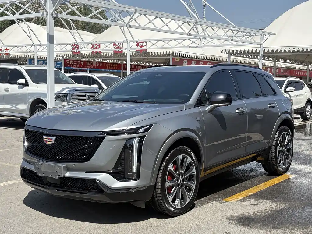 Cadillac XT5 2025 2.0T Platinum Edition