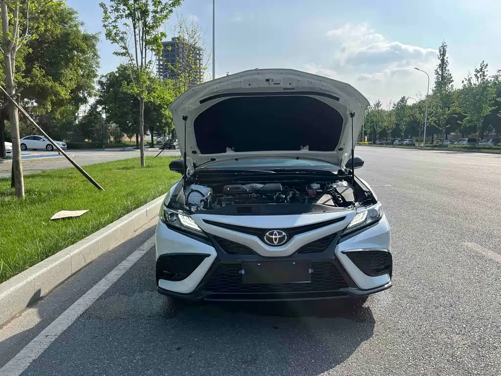Camry 2023 2.0S Knight Edition