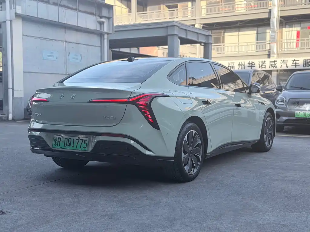 Hongqi Tian Gong 05 2025 Model 550 Smart Selection Edition