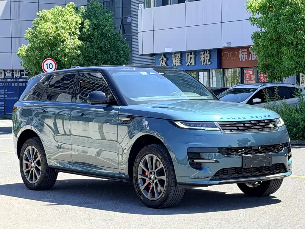 Range Rover Sport 2024 400PS Dynamic SE