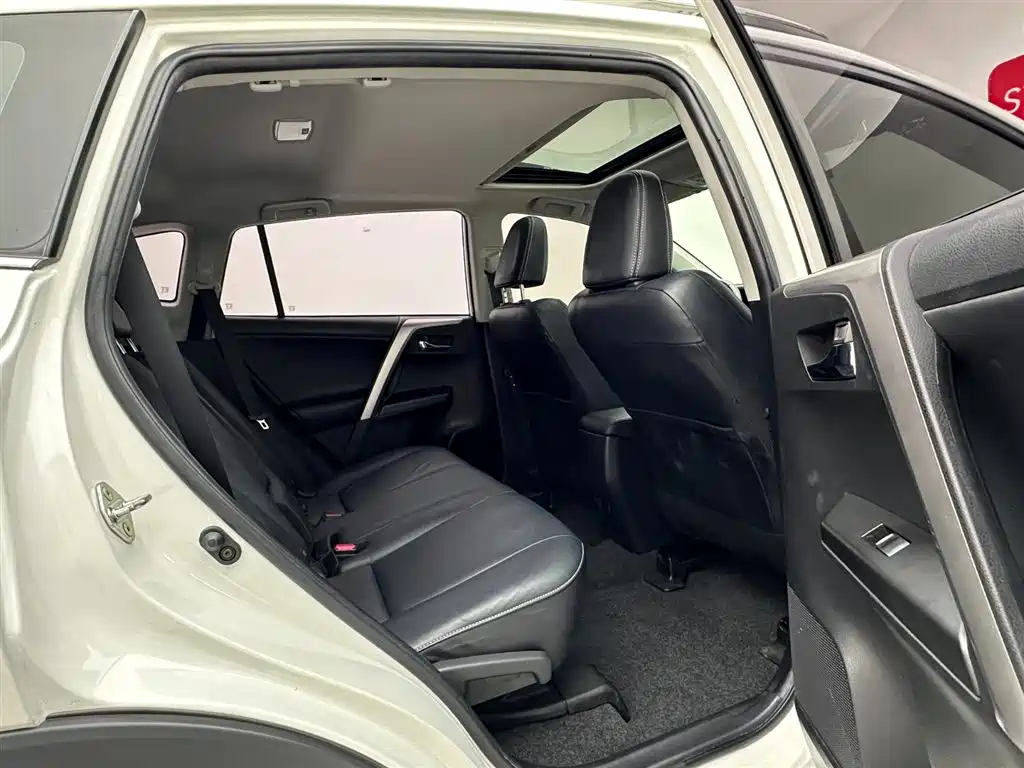 RAV4 2019款 2.0L CVT两驱智尚版 国VI