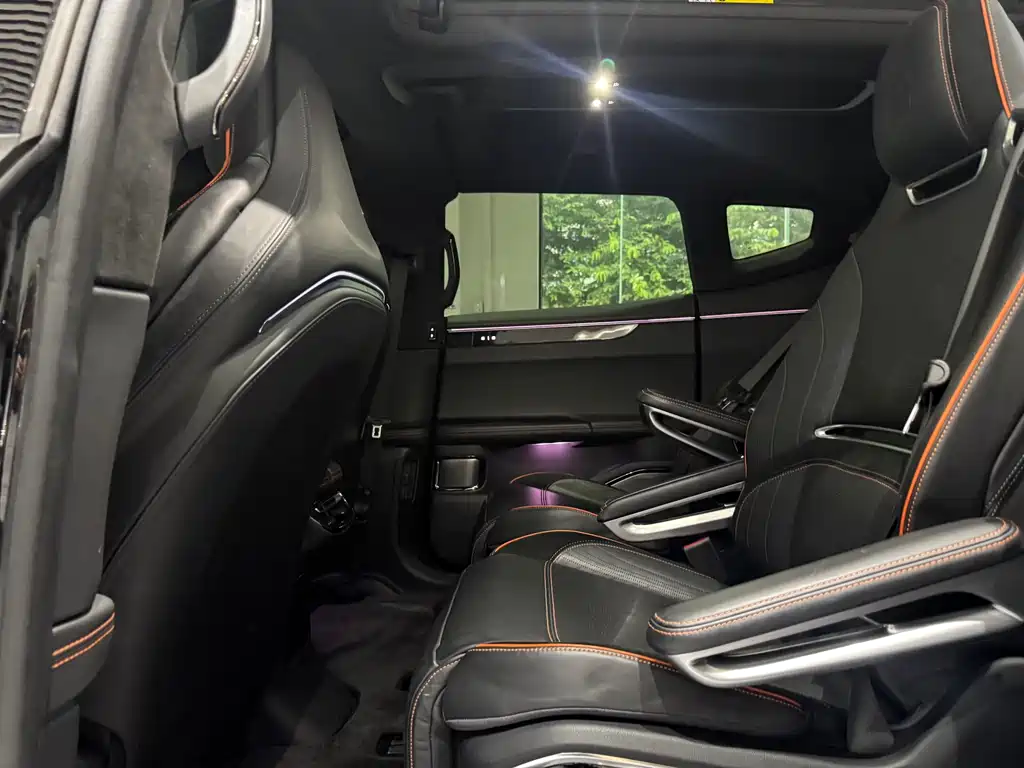 HighPhi X 2021 Founder Edition 6-seat