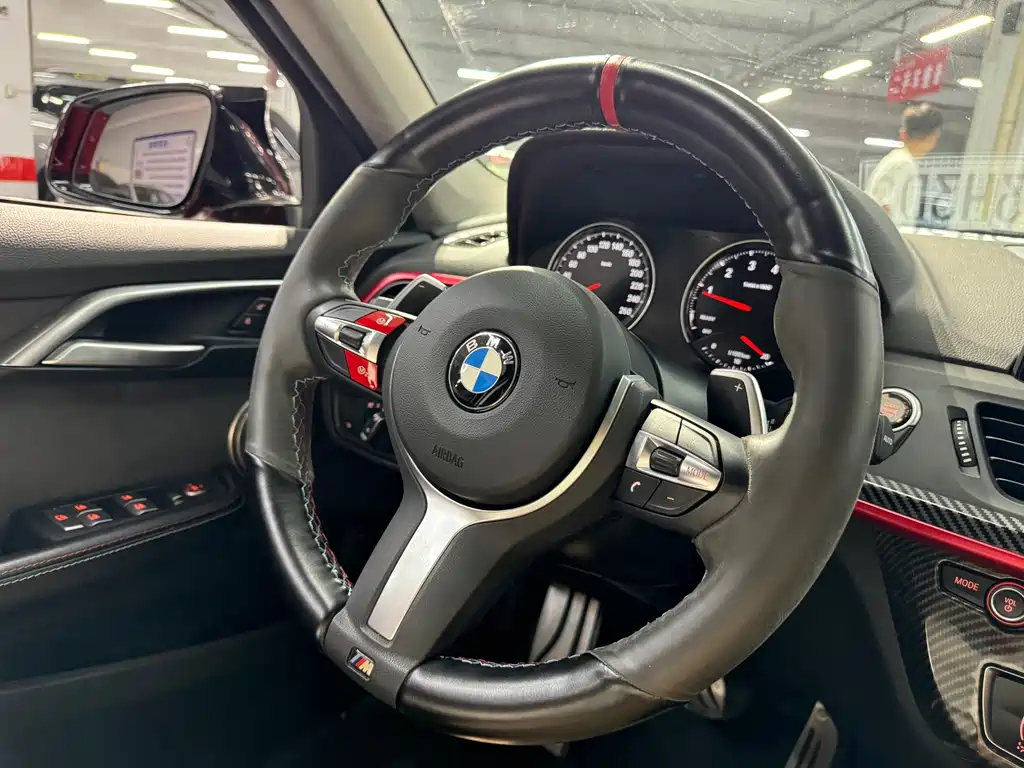 BMW 1 Series 2020 125i Leading Edition M Sport Package