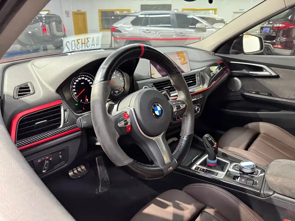 BMW 1 Series 2020 125i Leading Edition M Sport Package