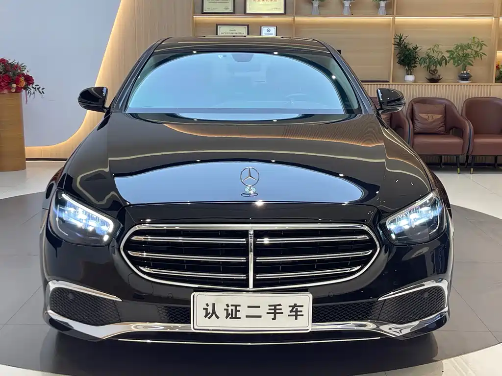 Mercedes-Benz E-Class 2022 Facelift E 260 L