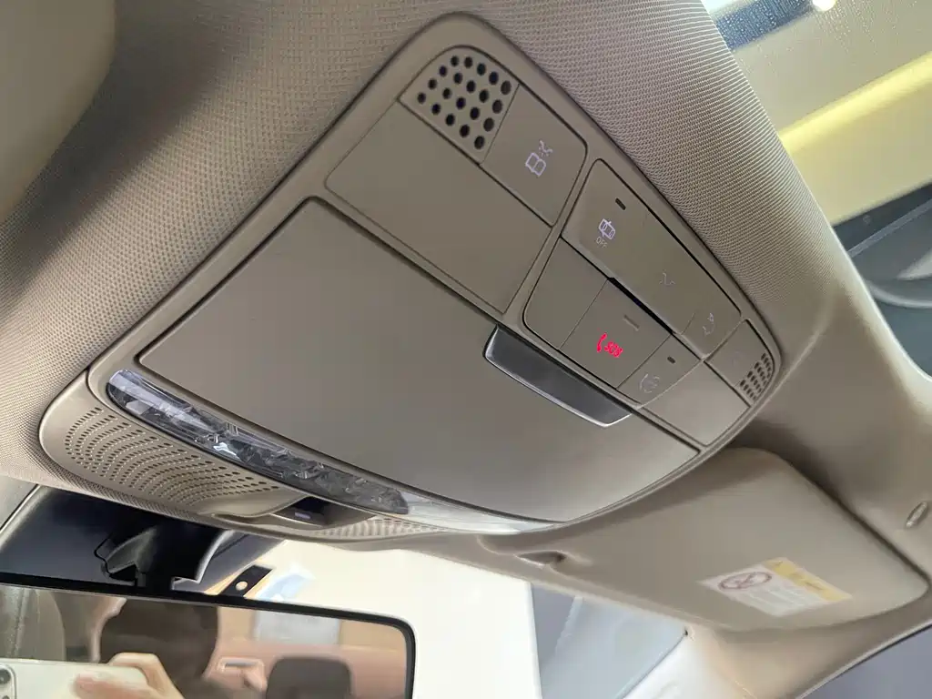 Mercedes-Benz E-Class 2022 Facelift E 260 L