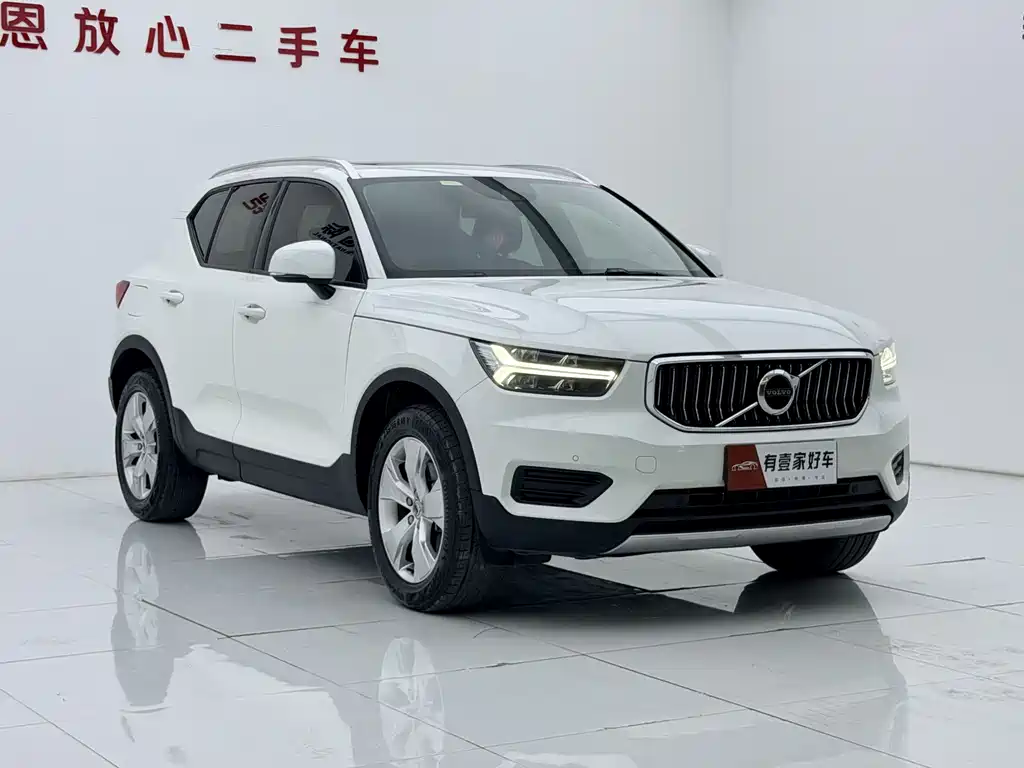 Volvo XC40 2021 T4 AWD Smart & Style Edition