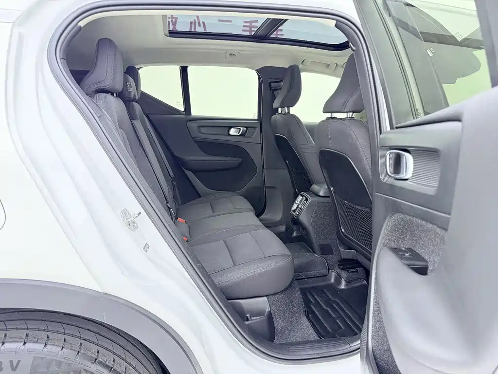 Volvo XC40 2021 T4 AWD Smart & Style Edition