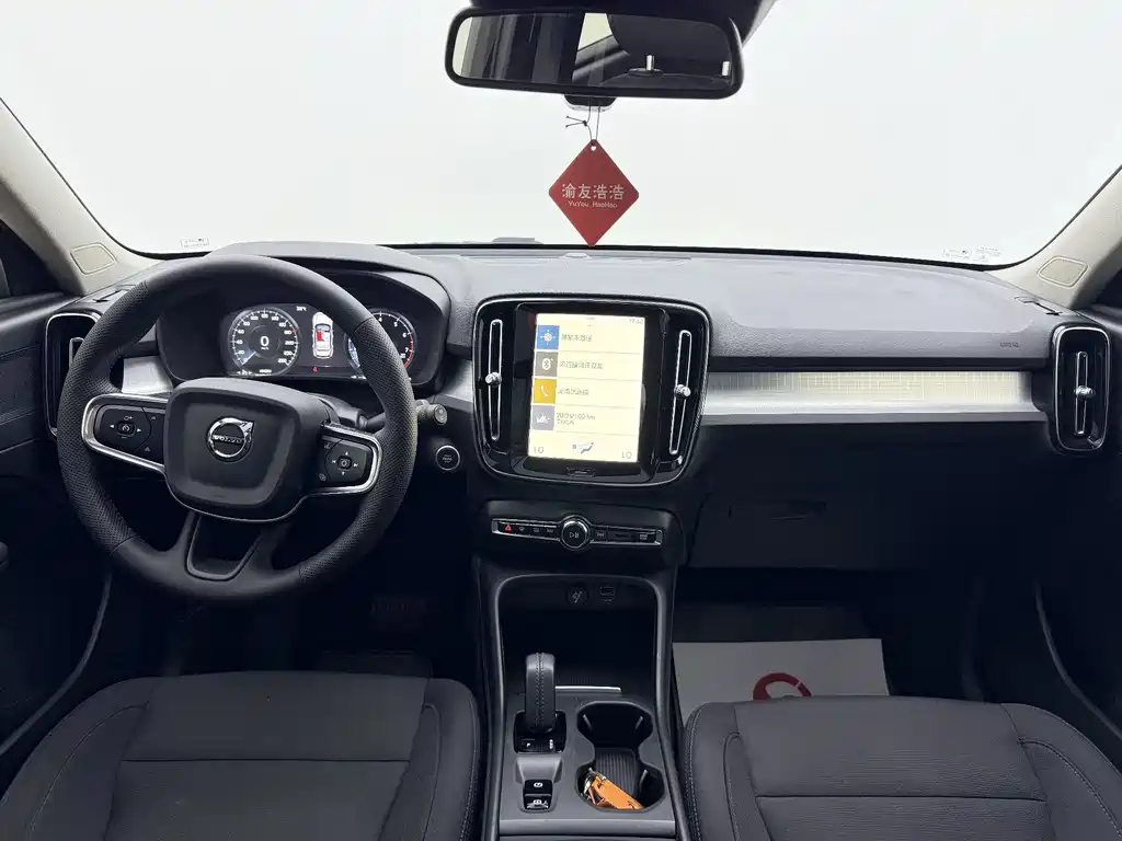 Volvo XC40 2021 T4 AWD Smart & Style Edition