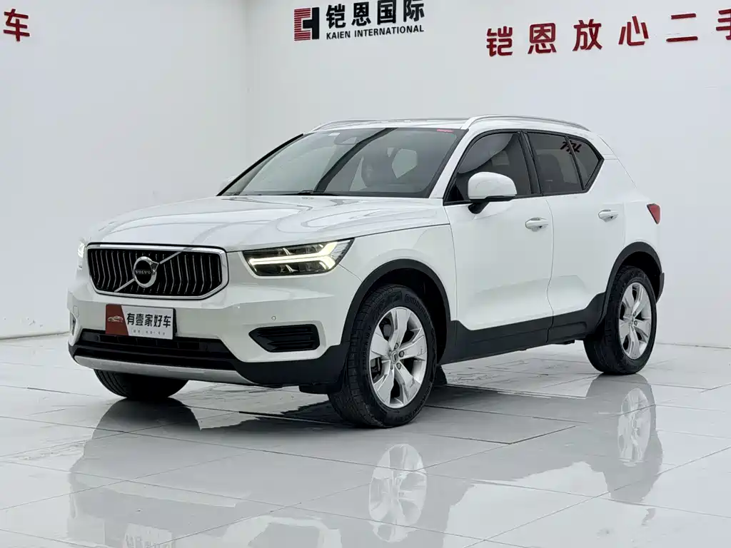 Volvo XC40 2021 T4 AWD Smart & Style Edition