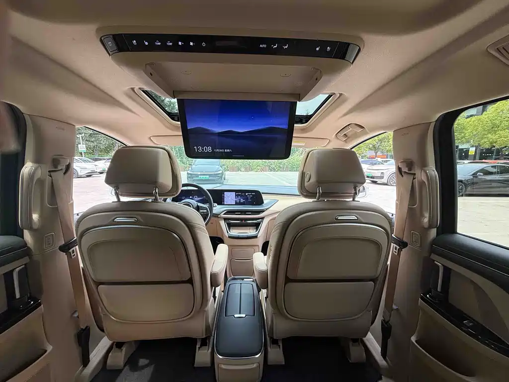 Buick GL8 New Energy 2025 Edition Luxurion Enjoyment Version