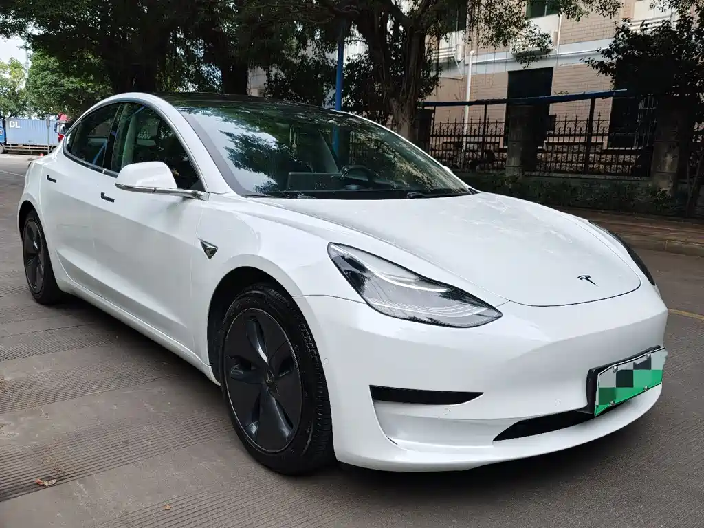Model 3 Standard Range Rear-Wheel Drive Upgrade Version 2020