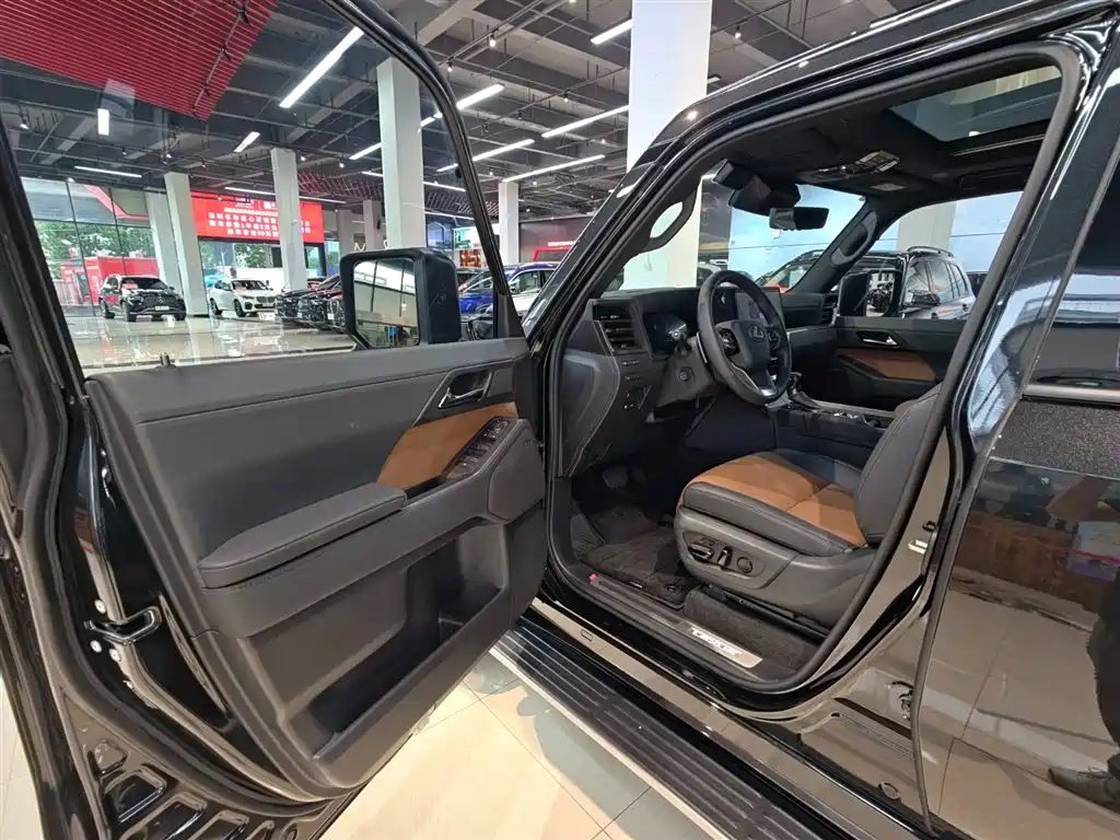 Lexus GX 2024 Peak Edition