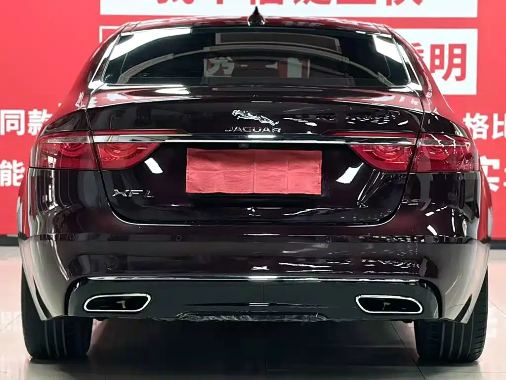 Jaguar XFL 2019款 XFL 2.0T 250PS All-Wheel Drive Prestige Edition