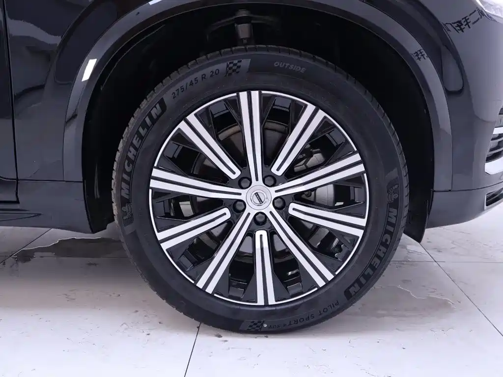 Volvo XC90 2023 B6 Intelligent Luxury Edition 7-seater