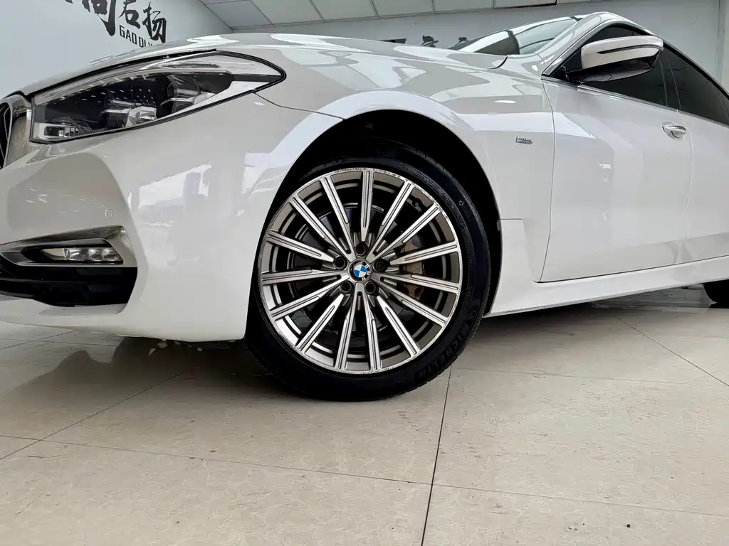 BMW 6 Series Gran Coupe 2018 630i Luxury Design Package