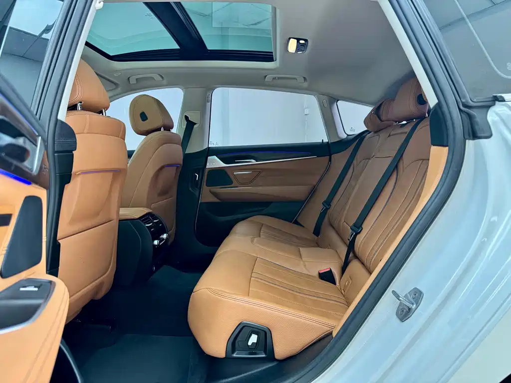 BMW 6 Series Gran Coupe 2018 630i Luxury Design Package