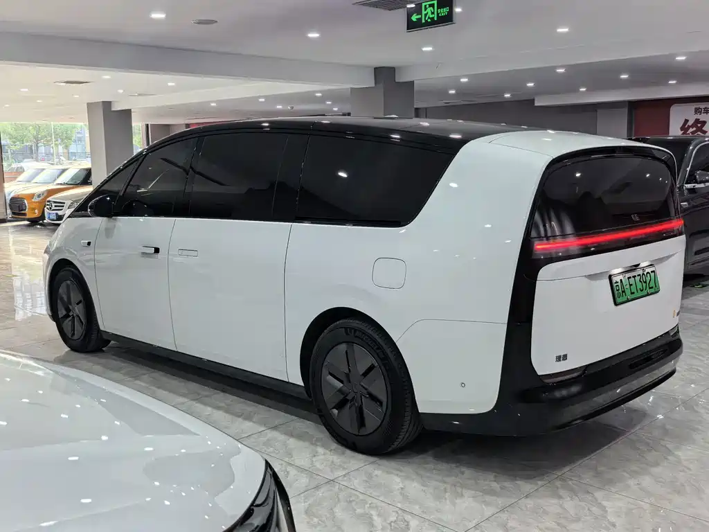 Ideal MEGA 2024 Ultra