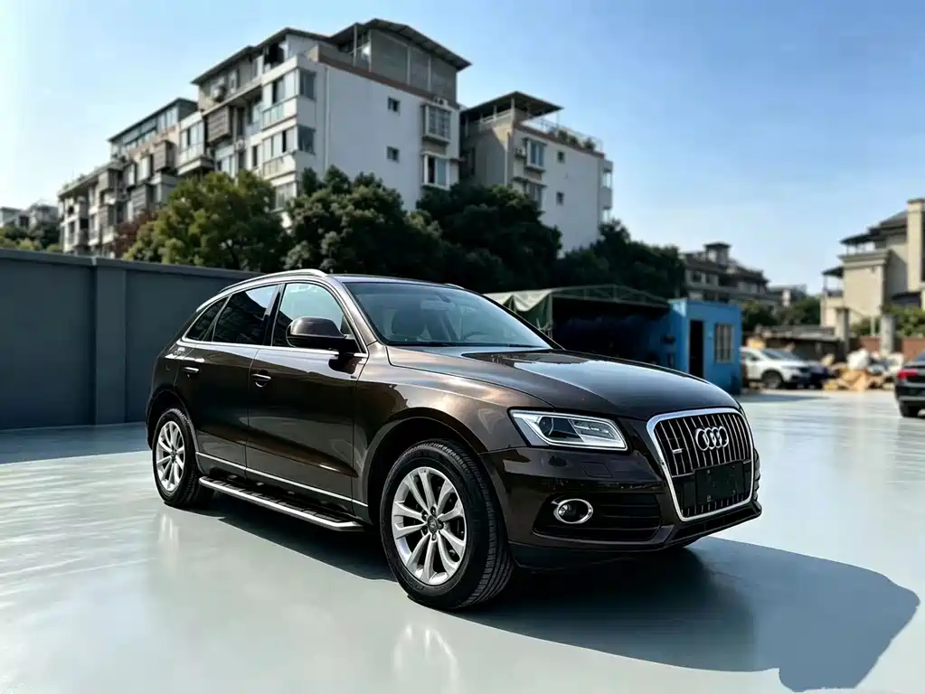 Audi Q5 2013 model 40 TFSI Technology Edition