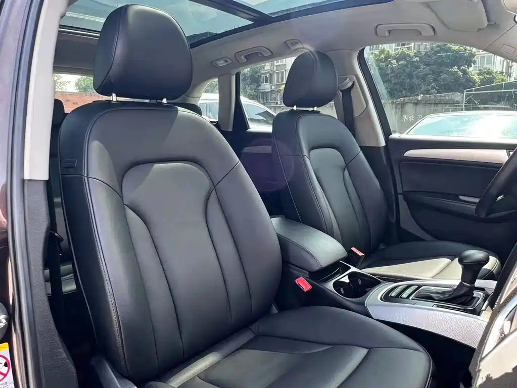 Audi Q5 2013 model 40 TFSI Technology Edition