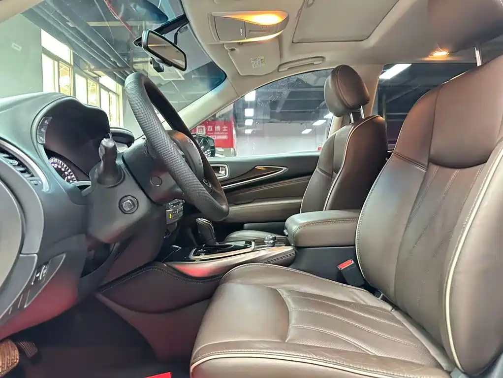 Infiniti QX60 Import 2020 2.5 S/C Hybrid Two-wheel Drive Excellence Edition