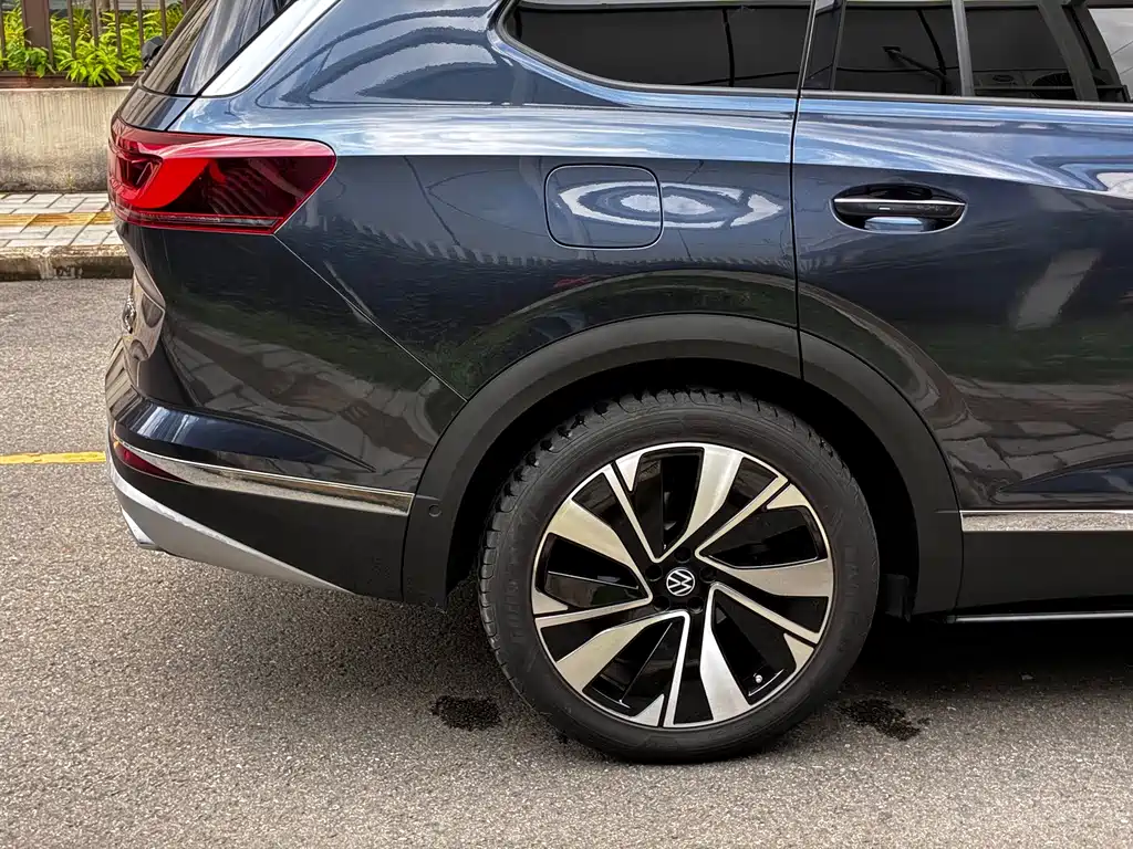 Lan Jin 2023 380TSI 4x4 Luxury Ji Jing Edition Pro