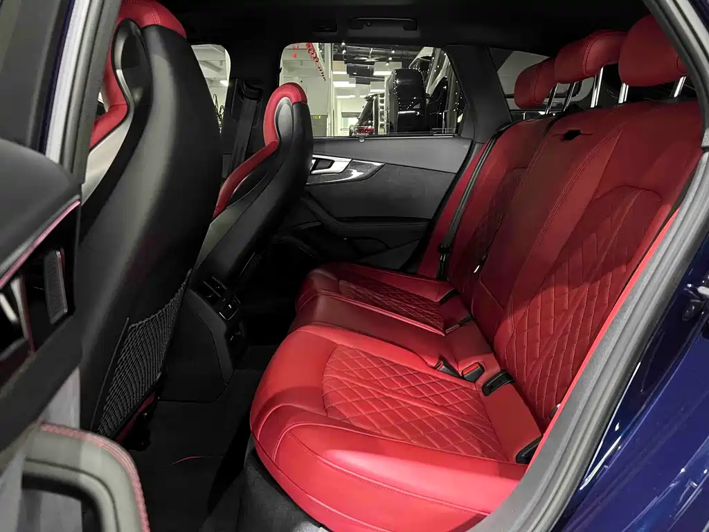 Audi S4 2024 model S4 Avant 3.0 TFSI