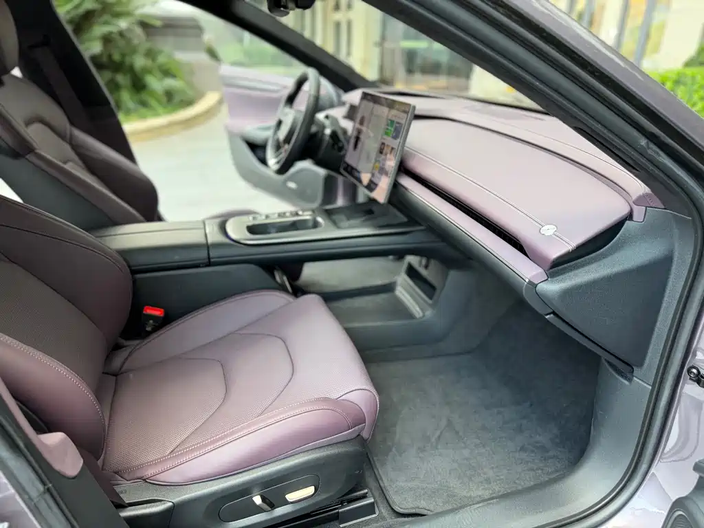 Xiaomi SU7 2024 Model Four-Wheel Drive Ultra-Long Range High-End Intelligent Driving Max Edition