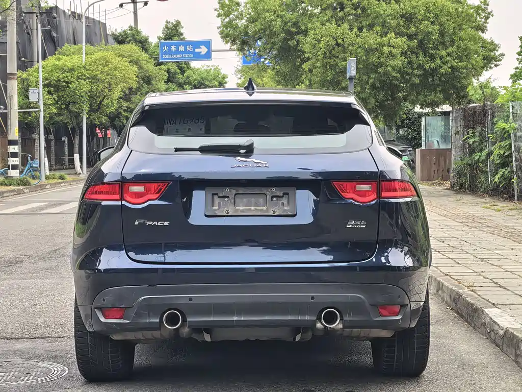 Jaguar F-PACE 2016 3.0 SC AWD R-Sport Sport Edition
