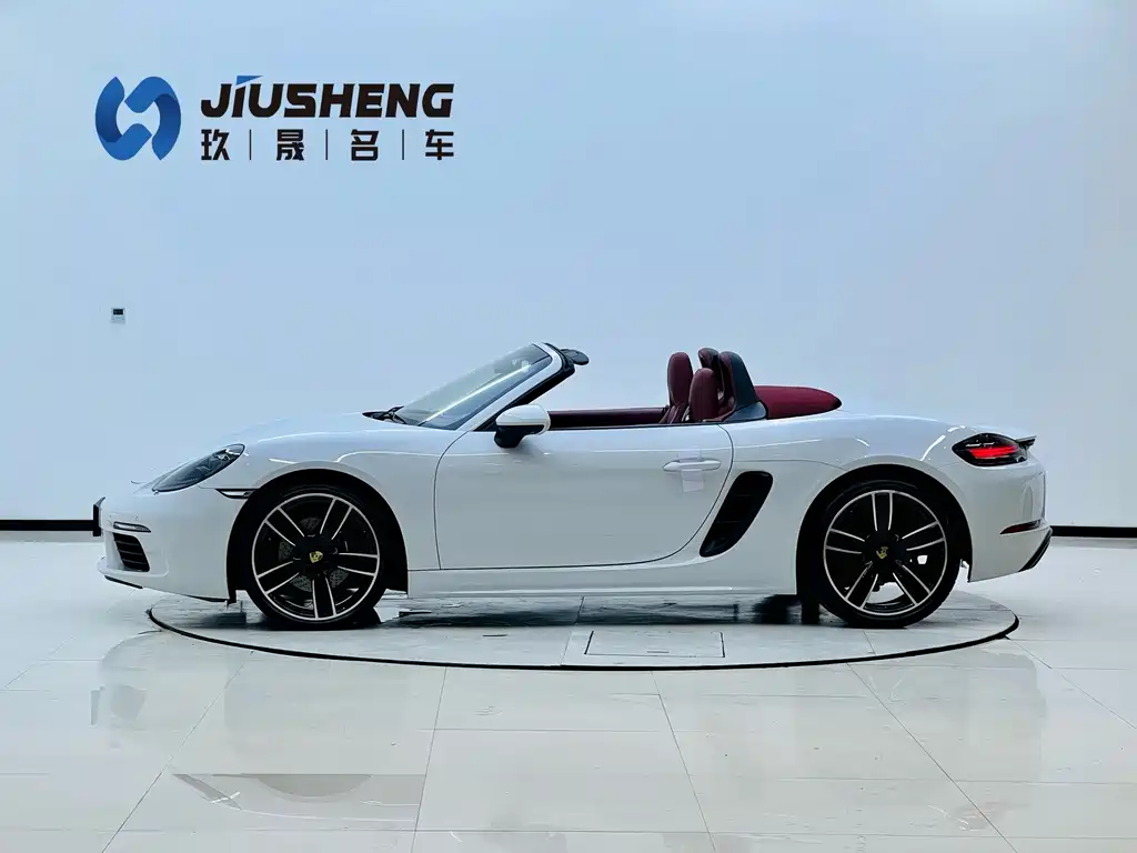 Porsche 718 Boxster 2.0T 2022 Model