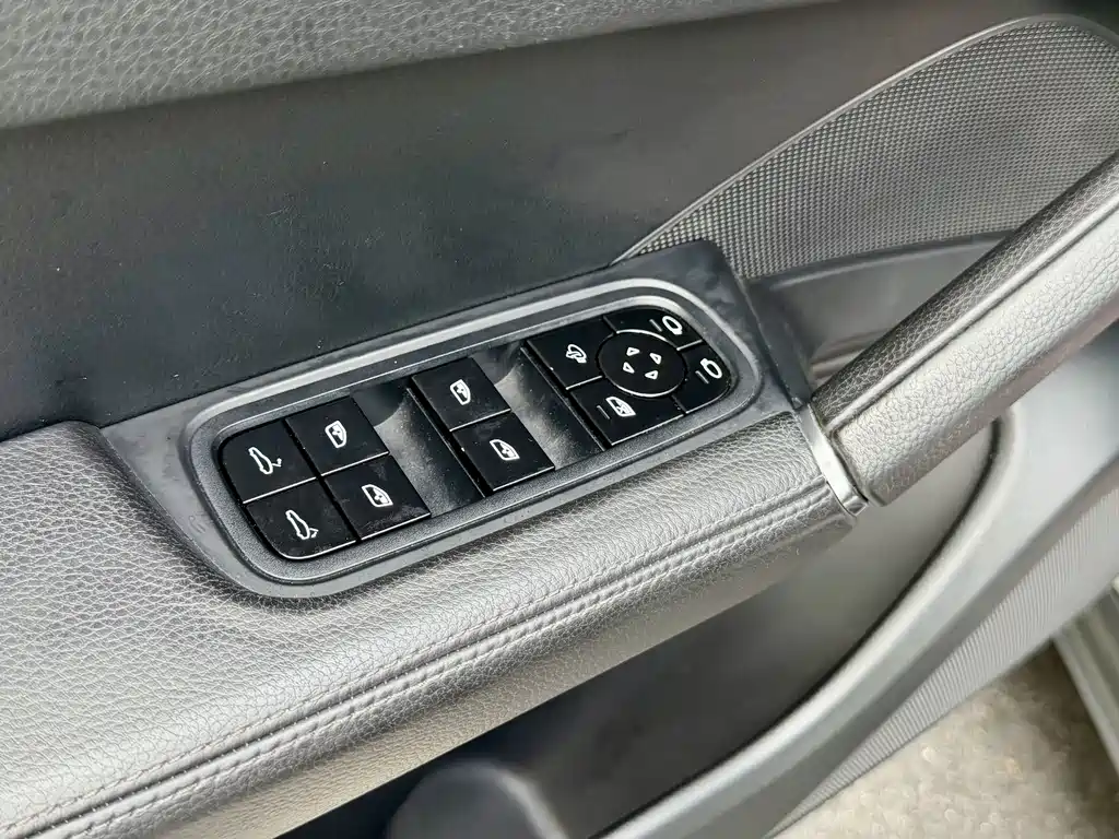 Cayenne 2018 Model Cayenne 3.0T