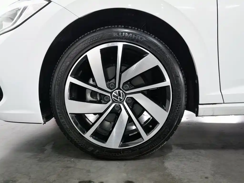 2023 Volkswagen Sagitar 300 TSI DSG Prestige Edition