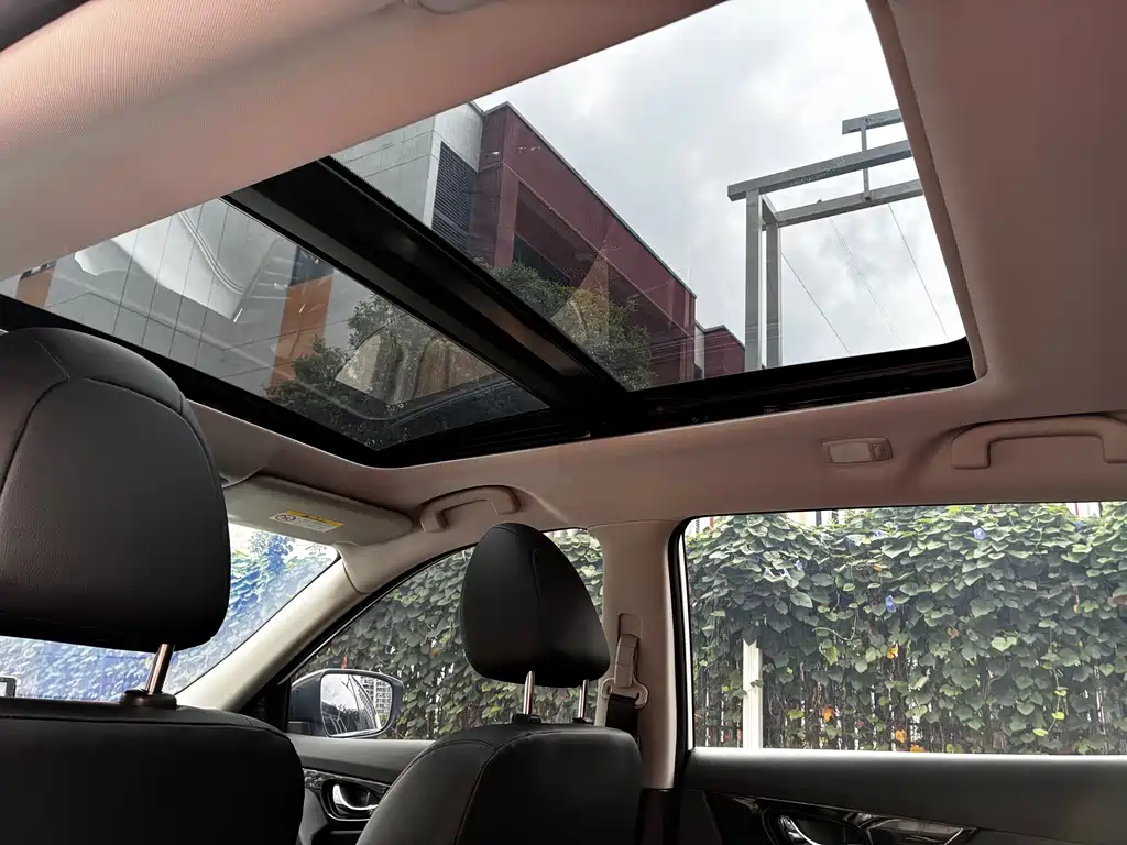 2025 Qashqai Honor 2.0L FWD Leading Edition
