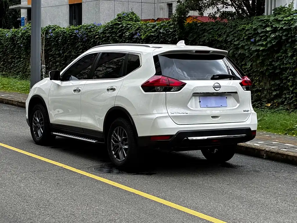 2025 Qashqai Honor 2.0L FWD Leading Edition