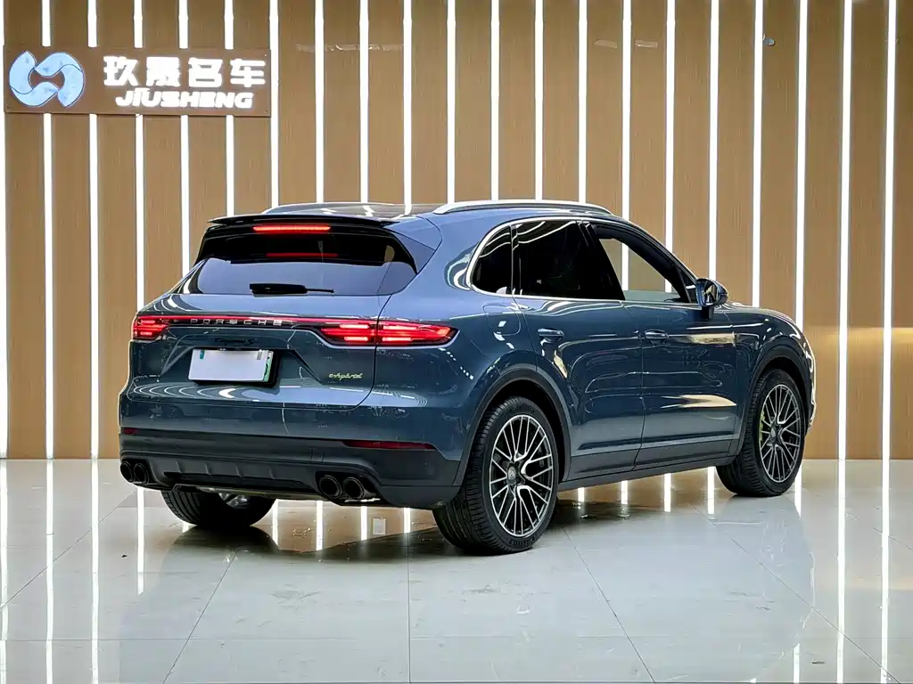 Cayenne New Energy 2019 Model Cayenne E-Hybrid 2.0T