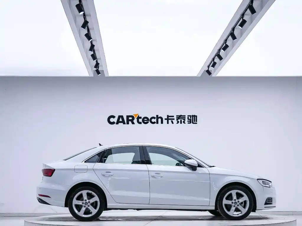 Audi A3 2020 Facelift Limousine 35 TFSI Sportline Euro VI
