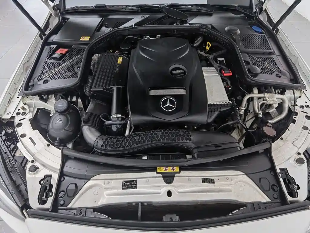 Mercedes-Benz C-Class 2015 C 200 L Sportline